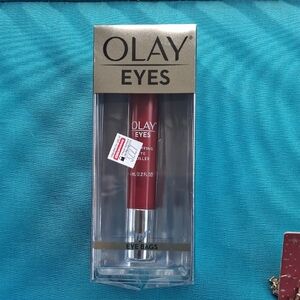 OLAY Eyes dark spot and wrinkle. Repair puffiness